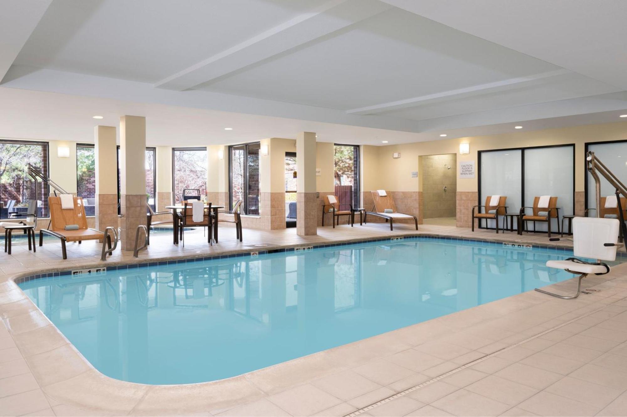 Courtyard Salt Lake City Airport מראה חיצוני תמונה